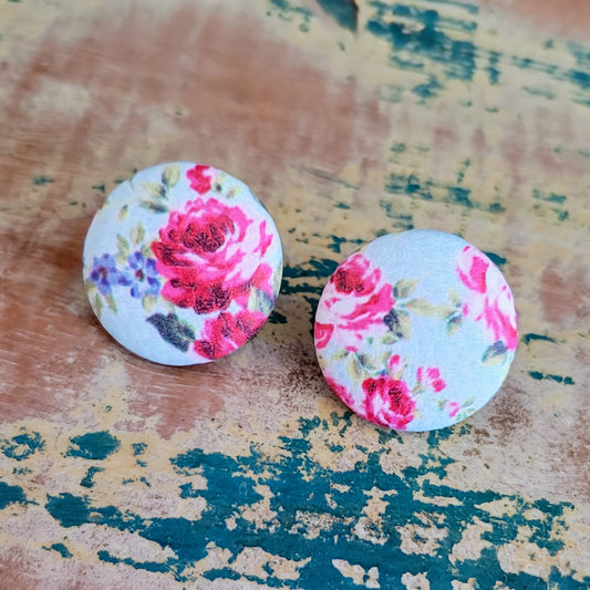 COUNTRY ROSE - BUTTON EARRINGS