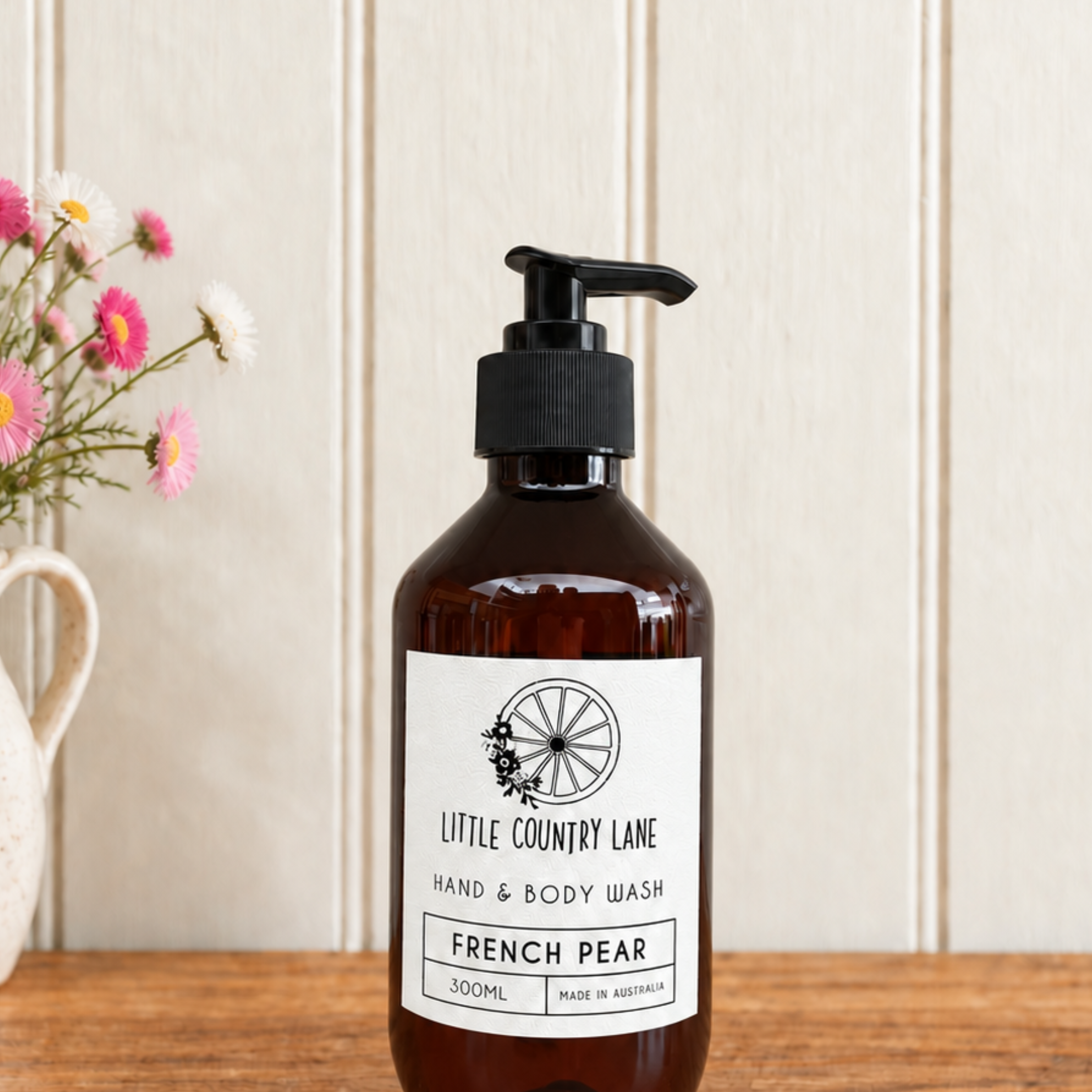 CLASSIC COUNTRY HAND + BODY WASH 300ML