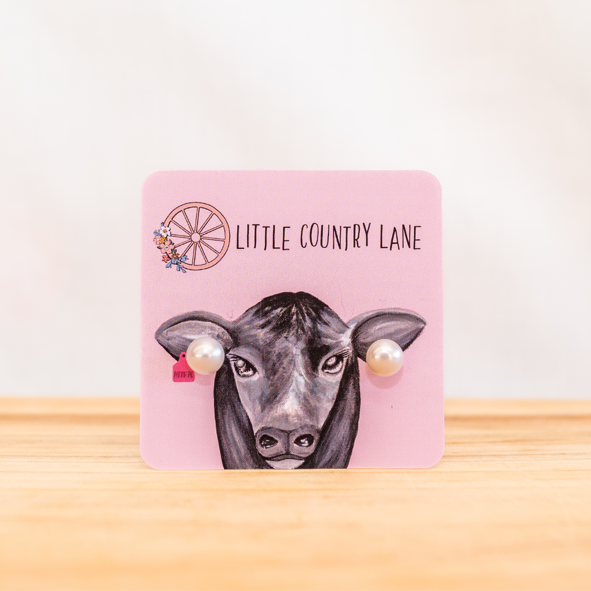 PENNY PEARLS - STUD EARRINGS